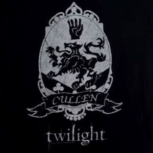 Collectible Twilight Cullen Tee Juniors Size: X-Large